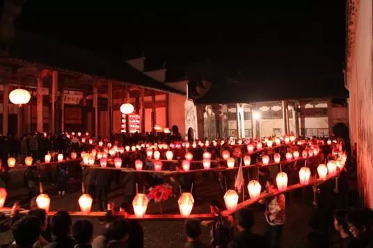 团团圆圆闹元宵！一元炉业祝大家元宵节快乐！